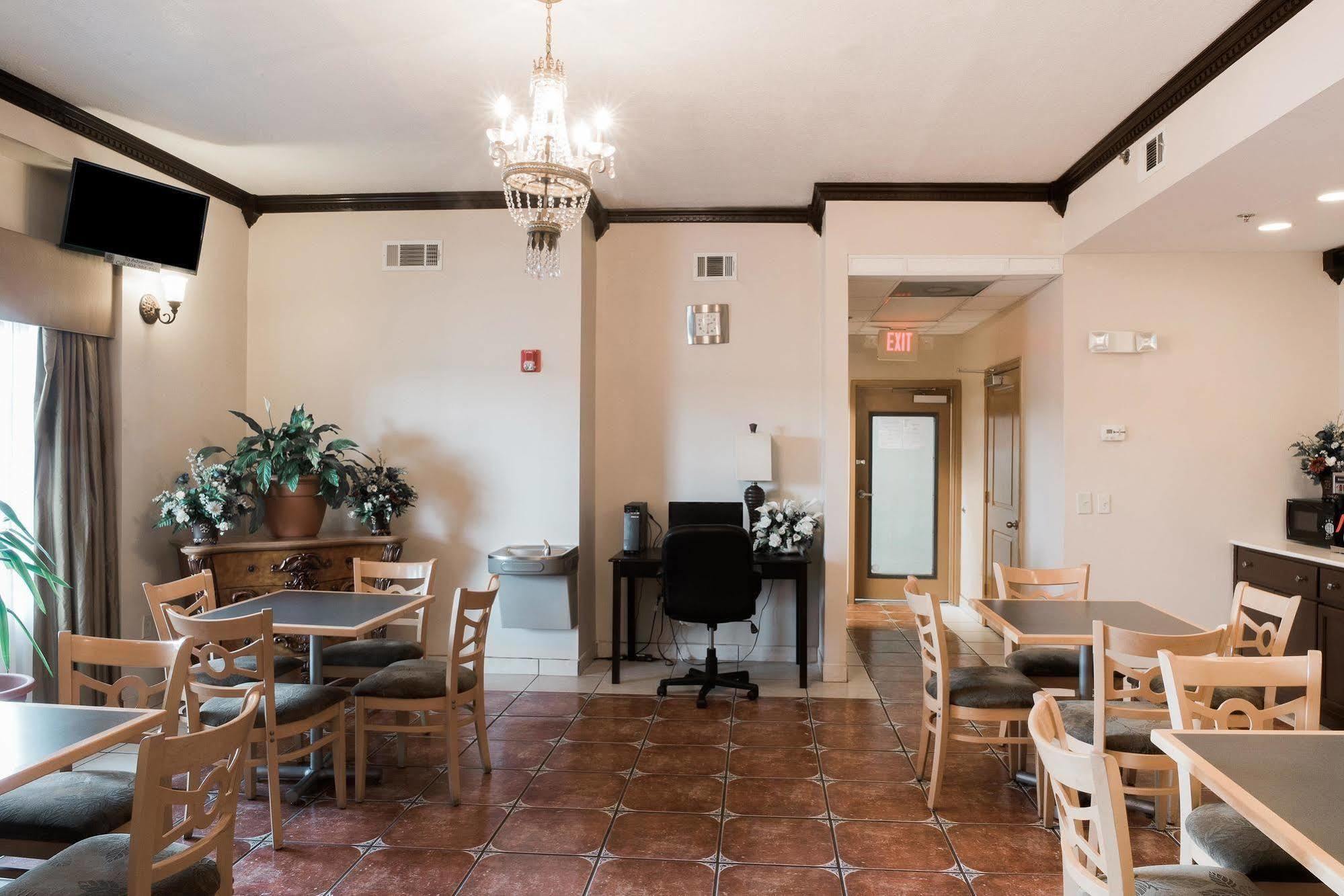 Americas Best Value Inn & Suites-Griffin Esterno foto
