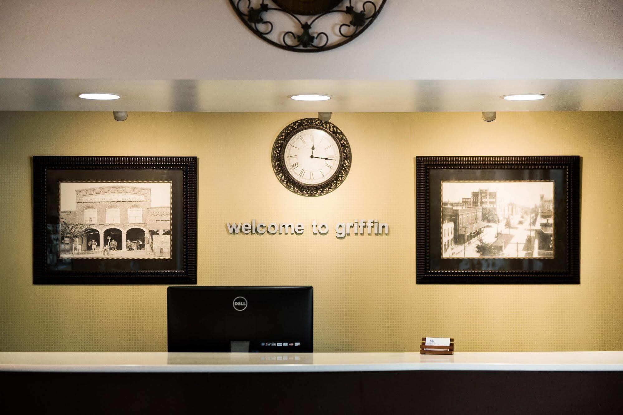Americas Best Value Inn & Suites-Griffin Esterno foto