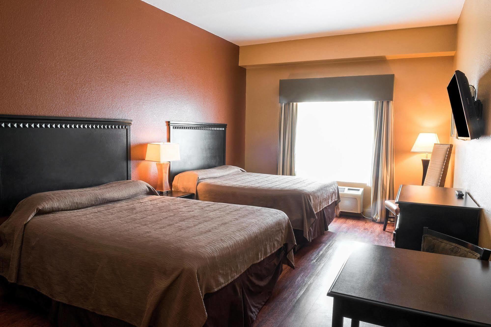 Americas Best Value Inn & Suites-Griffin Esterno foto