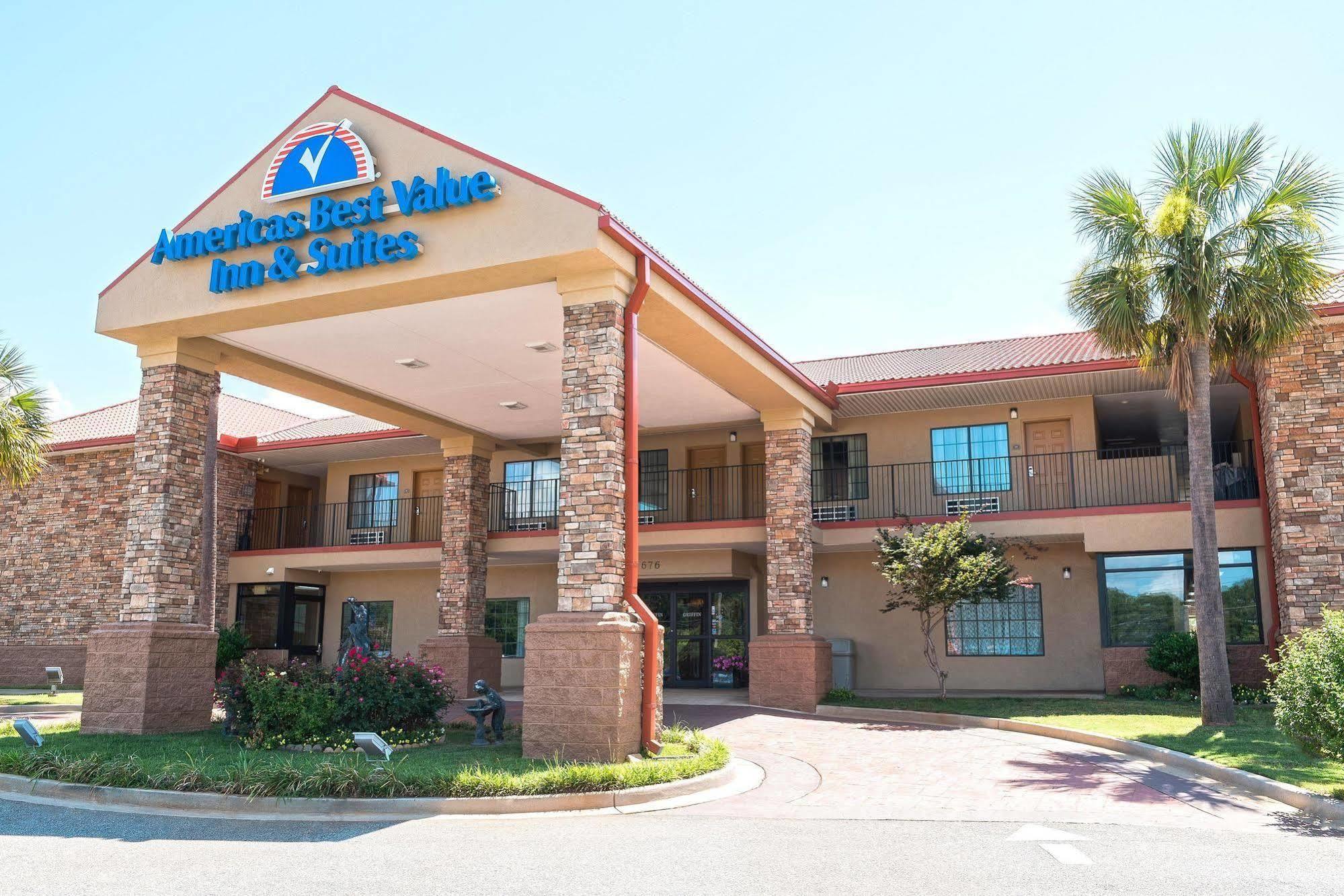 Americas Best Value Inn & Suites-Griffin Esterno foto